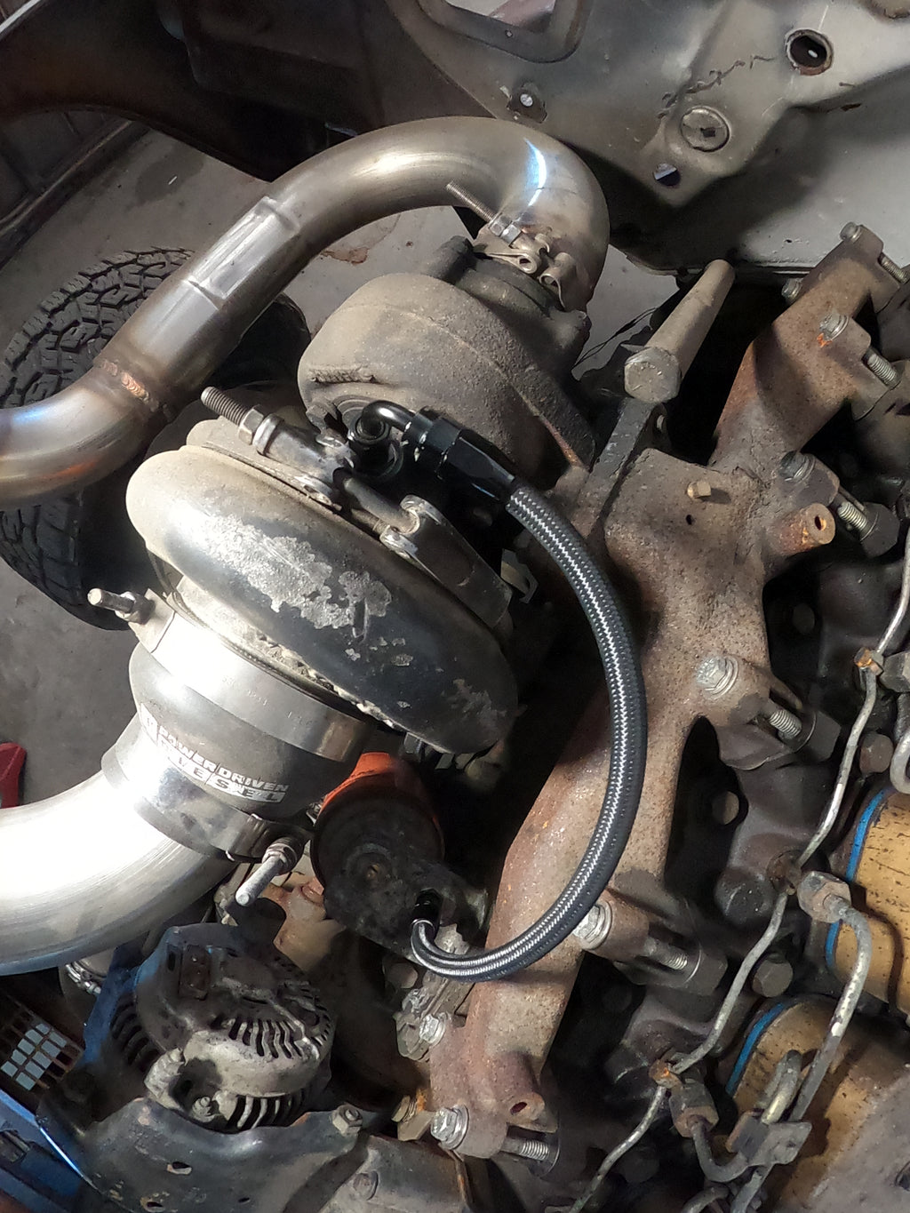 1994-2002 Cummins turbo oil feed line